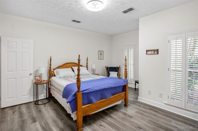 8131 Dogwood Lane, Montgomery, AL 36117