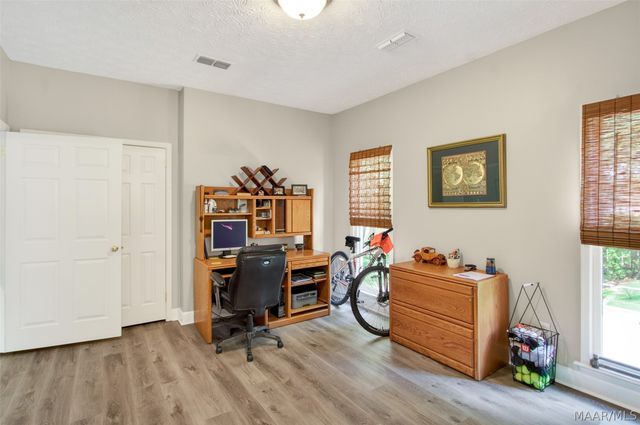 8131 Dogwood Lane, Montgomery, AL 36117