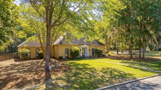 8131 Dogwood Lane, Montgomery, AL 36117