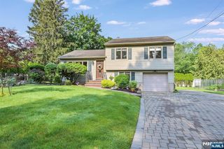 16 Murray Road, Montvale, NJ 07645