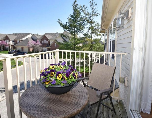 48475 Bridge Way, Canton, MI 48188