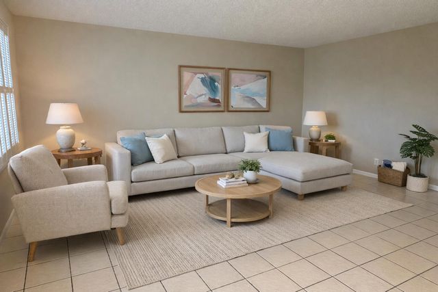 894 Flanders S, Delray Beach, FL 33484