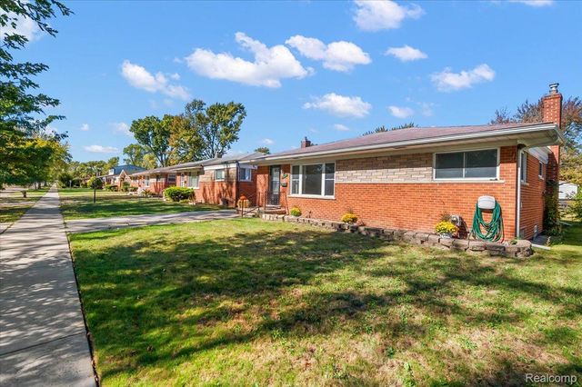 1687 Fontaine Avenue, Madison Heights, MI 48071