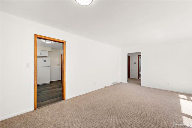 1687 Fontaine Avenue, Madison Heights, MI 48071