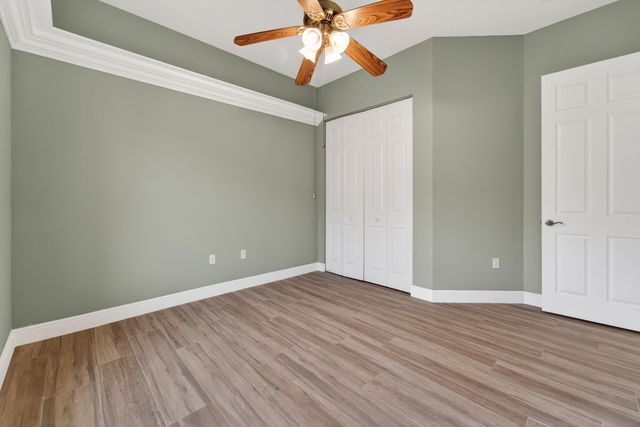 512 SW Lake Manatee Way, Port St Lucie, FL 34986