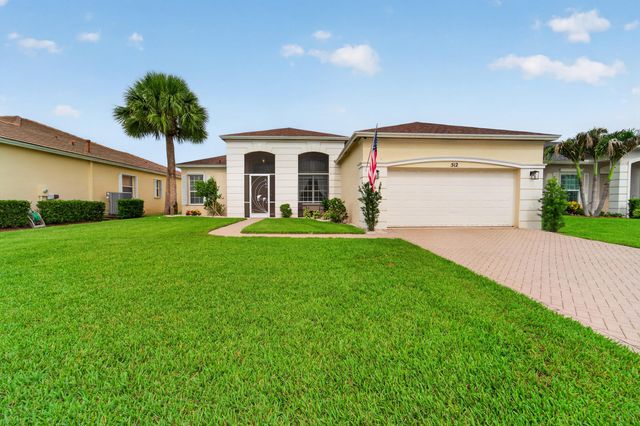 512 SW Lake Manatee Way, Port St Lucie, FL 34986