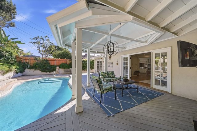 806 Adlena, Fullerton, CA 92833