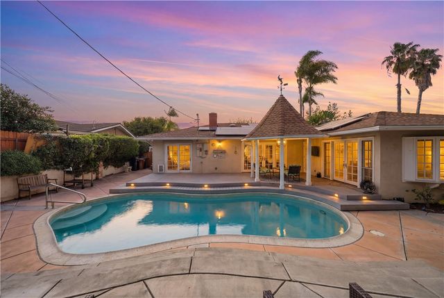 806 Adlena, Fullerton, CA 92833