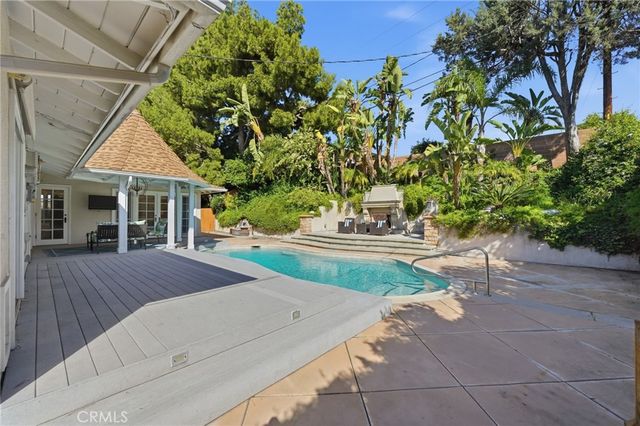 806 Adlena, Fullerton, CA 92833