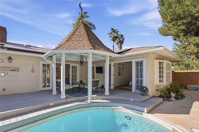 806 Adlena, Fullerton, CA 92833