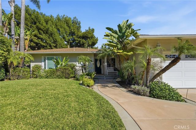 806 Adlena, Fullerton, CA 92833