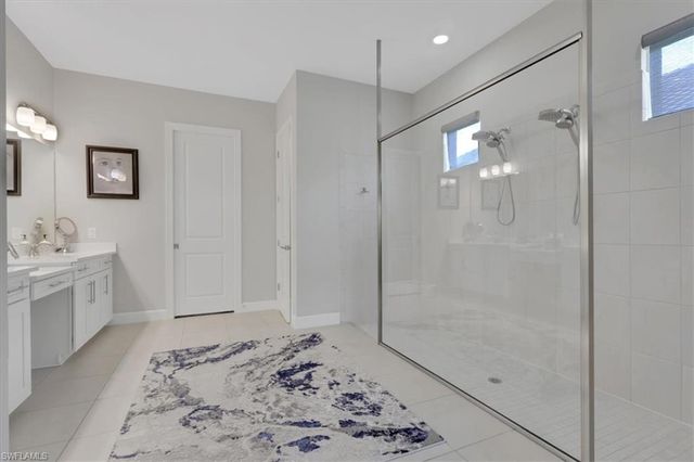 3221 Quilcene LN, Naples, FL 34114