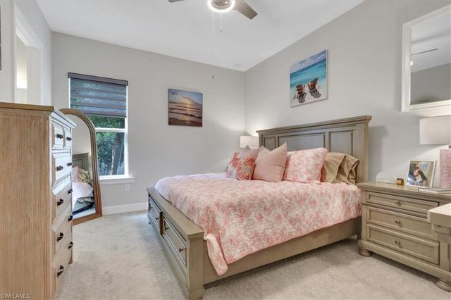 3221 Quilcene LN, Naples, FL 34114