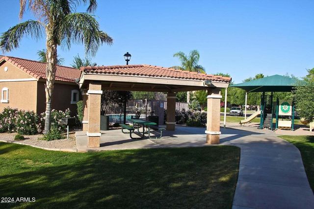 1918 E HARRISON Street, Gilbert, AZ 85295