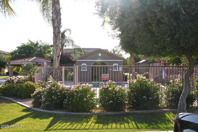 1918 E HARRISON Street, Gilbert, AZ 85295