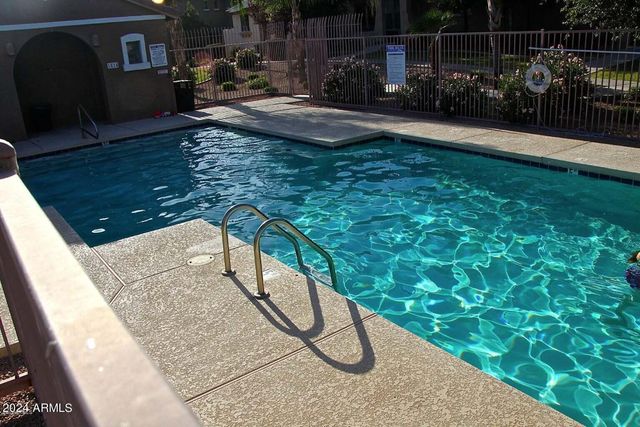 1918 E HARRISON Street, Gilbert, AZ 85295