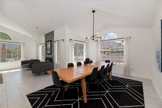 53245 Avenida Martinez, La Quinta, CA 92253