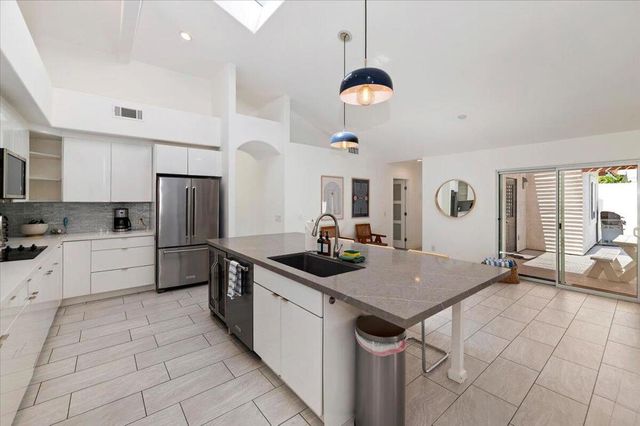 53245 Avenida Martinez, La Quinta, CA 92253