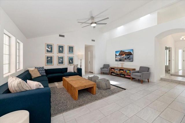 53245 Avenida Martinez, La Quinta, CA 92253