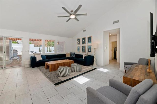 53245 Avenida Martinez, La Quinta, CA 92253