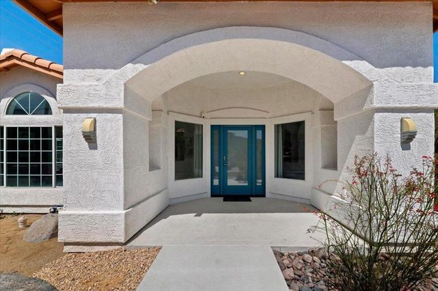 53245 Avenida Martinez, La Quinta, CA 92253