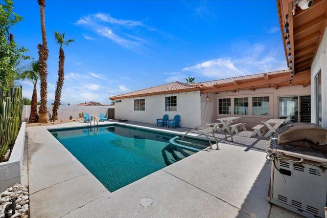 53245 Avenida Martinez, La Quinta, CA 92253