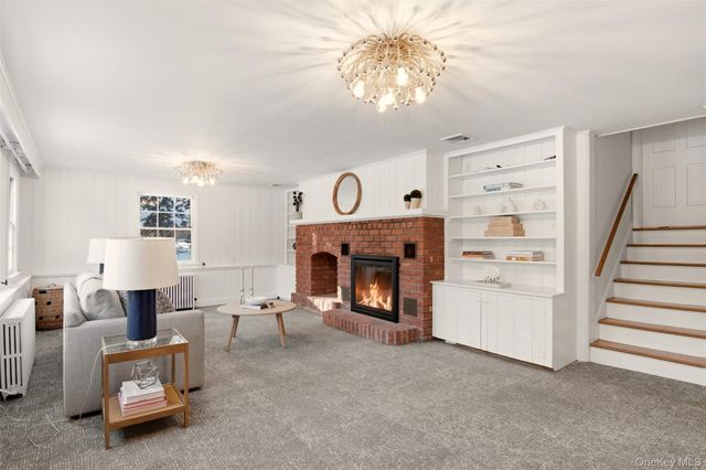 55 White Hill Road, Cold Spring Harbor, NY 11724