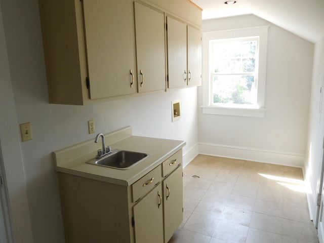 107 Douglas Heights Street, Union, SC 29379