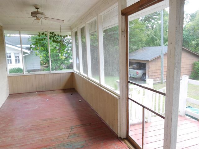 107 Douglas Heights Street, Union, SC 29379