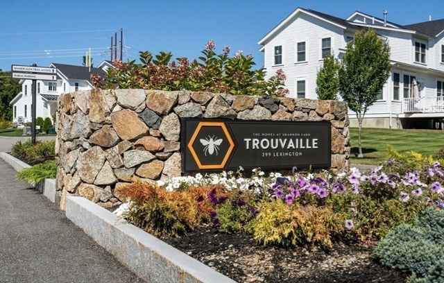 299 Lexington Street 51, Woburn, MA 01801