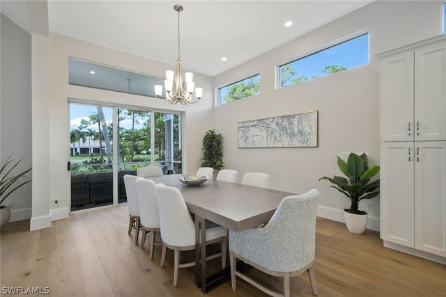 109 Greenfield CT, Naples, FL 34110