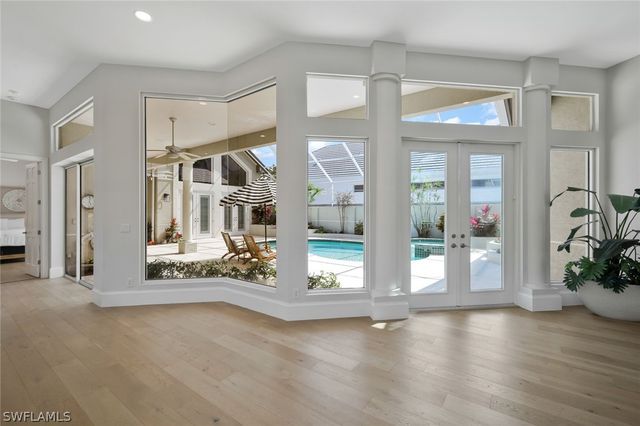 109 Greenfield CT, Naples, FL 34110