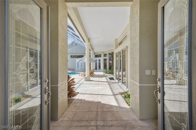 109 Greenfield CT, Naples, FL 34110