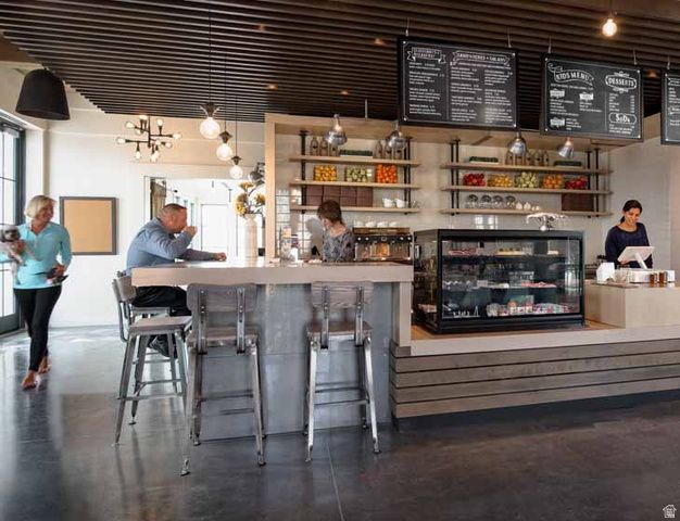 7142 W LAKE AVE, South Jordan, UT 84009