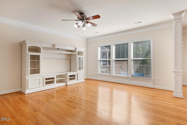 1132 Cozy Oak Avenue, Cary, NC 27519