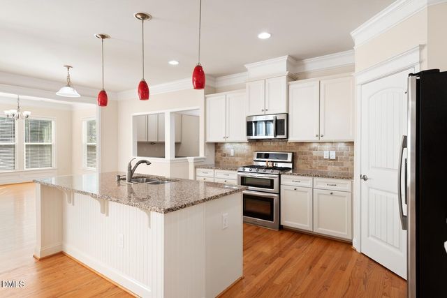1132 Cozy Oak Avenue, Cary, NC 27519