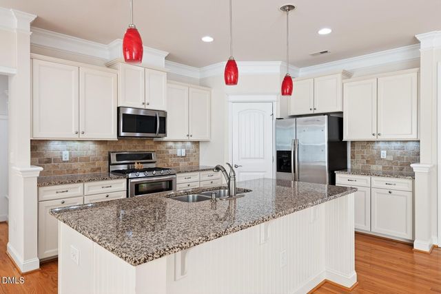 1132 Cozy Oak Avenue, Cary, NC 27519