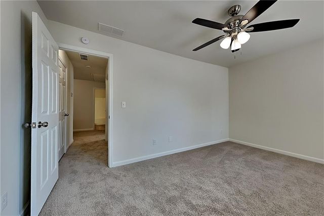 863 Langley View Court, Loganville, GA 30052