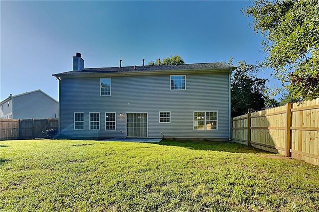 863 Langley View Court, Loganville, GA 30052