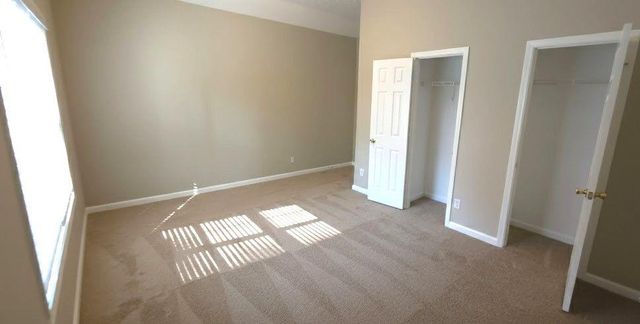 984 POINTERS Way, Lawrenceville, GA 30043