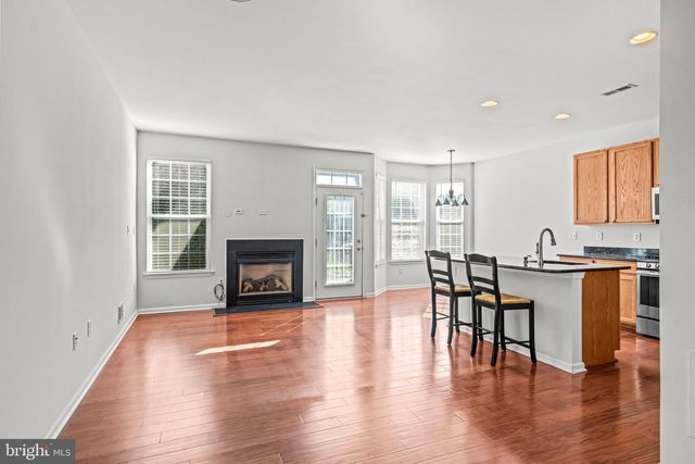 326 HELEN DR, Cinnaminson, NJ 08077