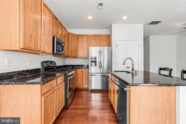 326 HELEN DR, Cinnaminson, NJ 08077