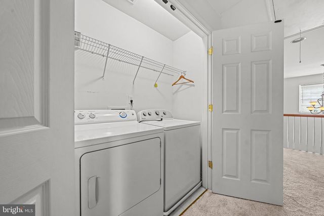 326 HELEN DR, Cinnaminson, NJ 08077