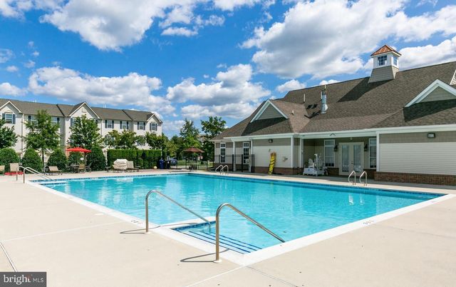 326 HELEN DR, Cinnaminson, NJ 08077