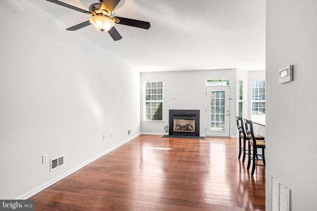326 HELEN DR, Cinnaminson, NJ 08077