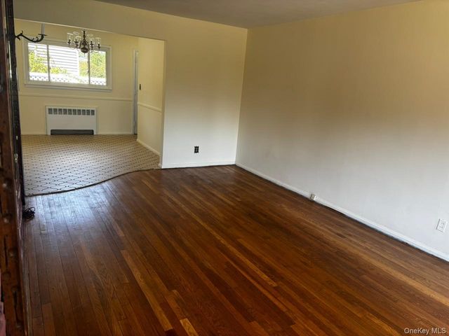 3695 Waverly Avenue, Seaford, NY 11783
