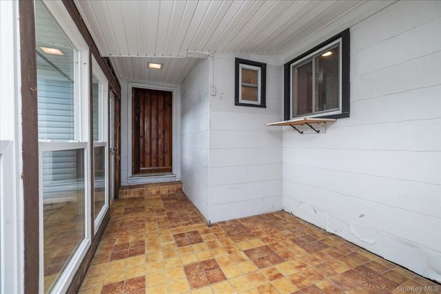 3695 Waverly Avenue, Seaford, NY 11783