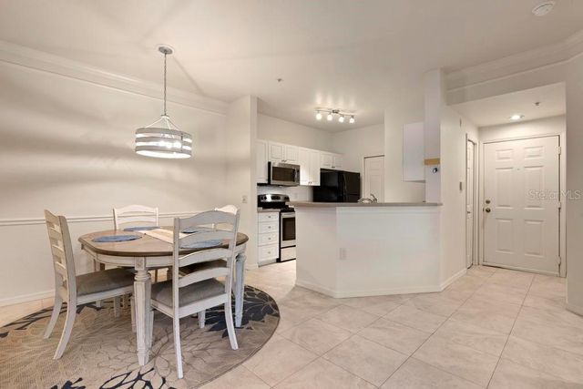 5180 NORTHRIDGE ROAD 103, Sarasota, FL 34238