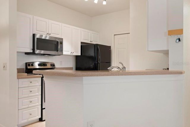 5180 NORTHRIDGE ROAD 103, Sarasota, FL 34238