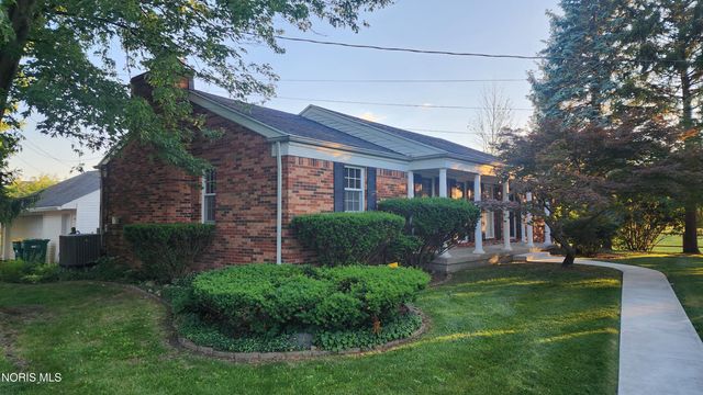 10521 Eckel Junction Road, Perrysburg, OH 43551